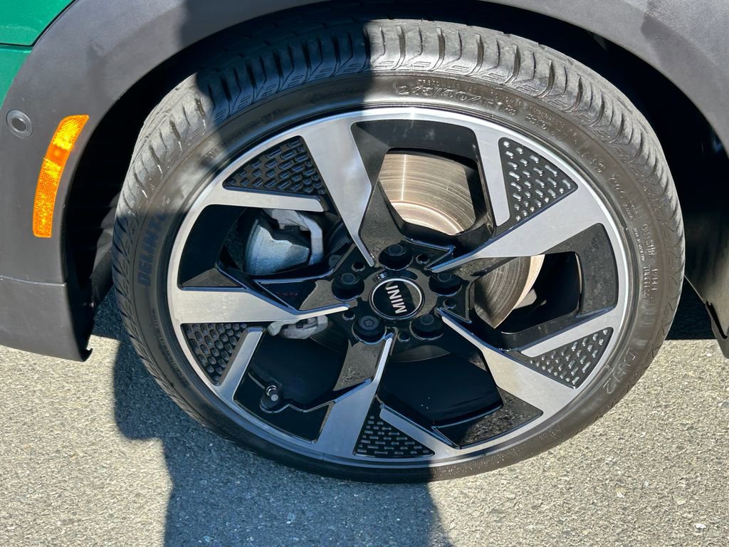 Used 2025 MINI Cooper S image 9