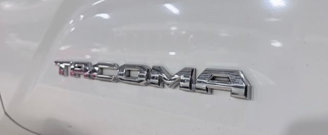 Used 2024 Toyota Tacoma SR5 RWD image 29
