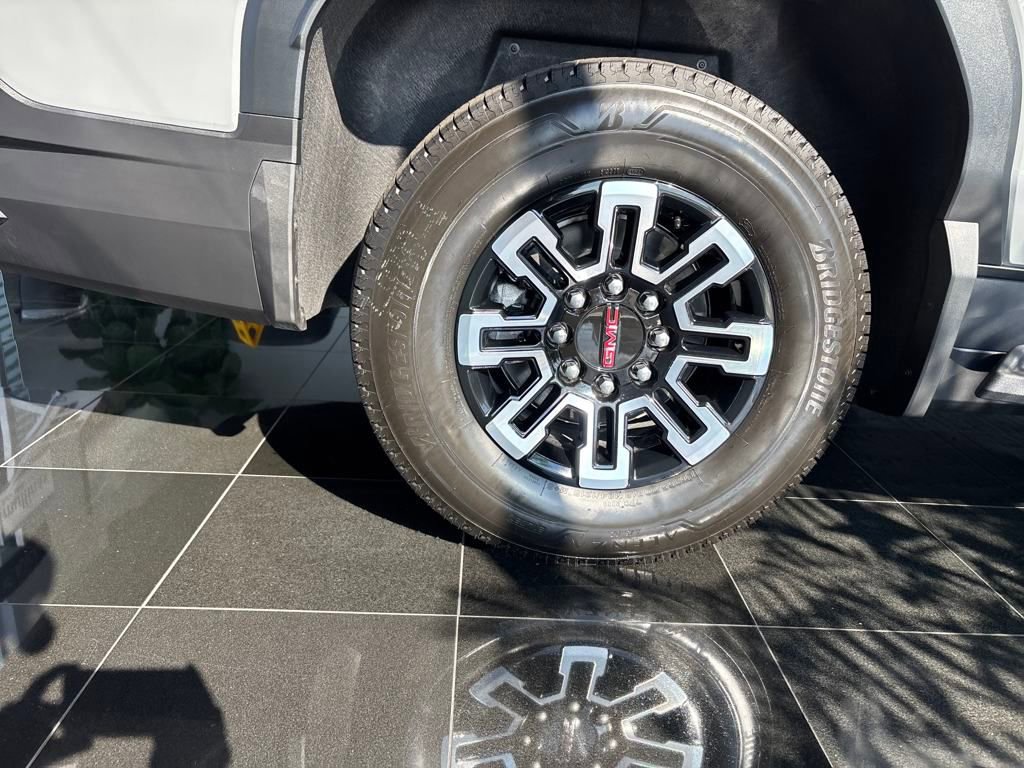 New 2026 GMC Sierra EV Elevation image 19