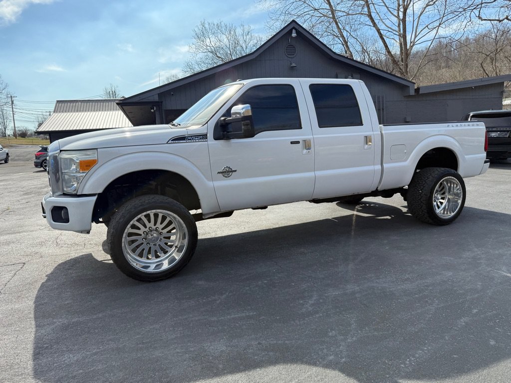 Used 2014 Ford F250 Platinum AWD/4WD image 3