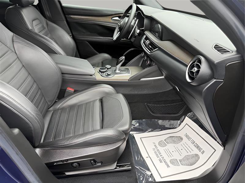 Used 2018 Alfa Romeo Stelvio Ti Sport image 24