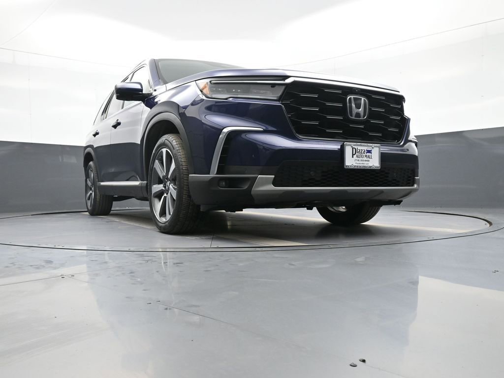 Certified 2024 Honda Pilot Elite image 30