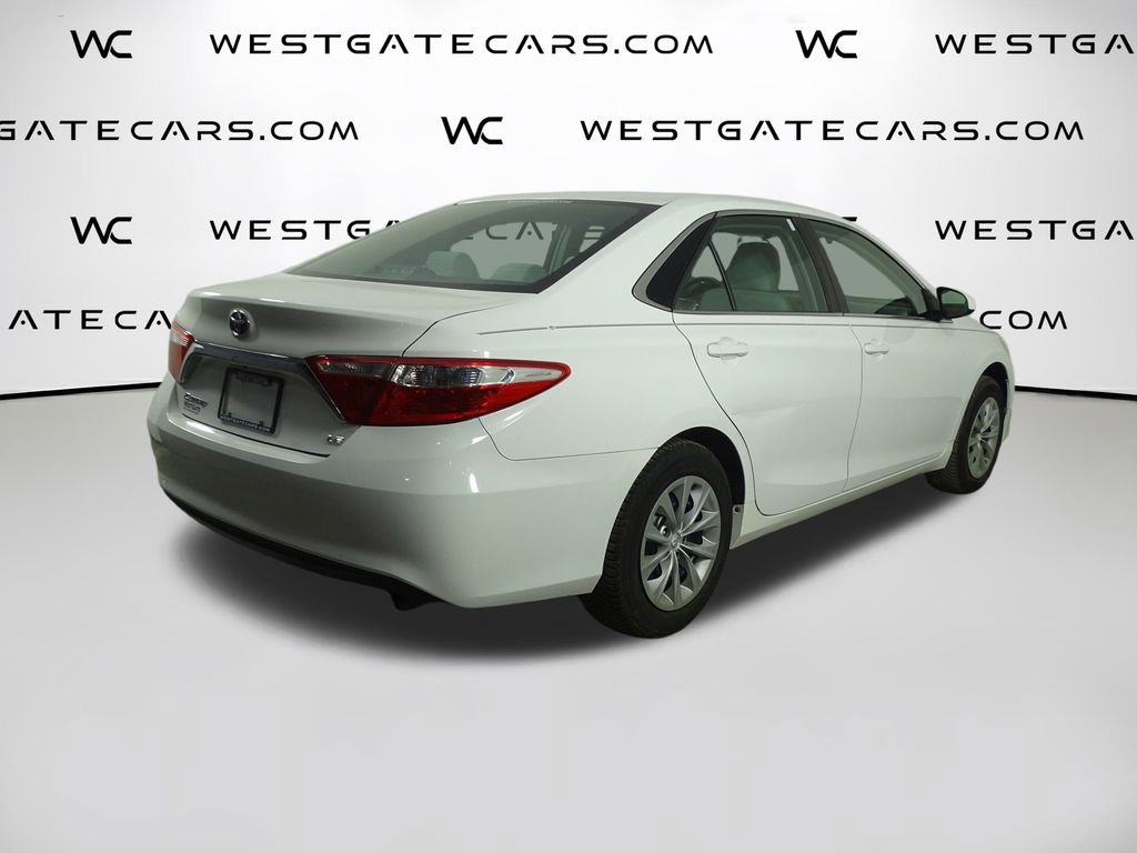 Used 2017 Toyota Camry LE image 44