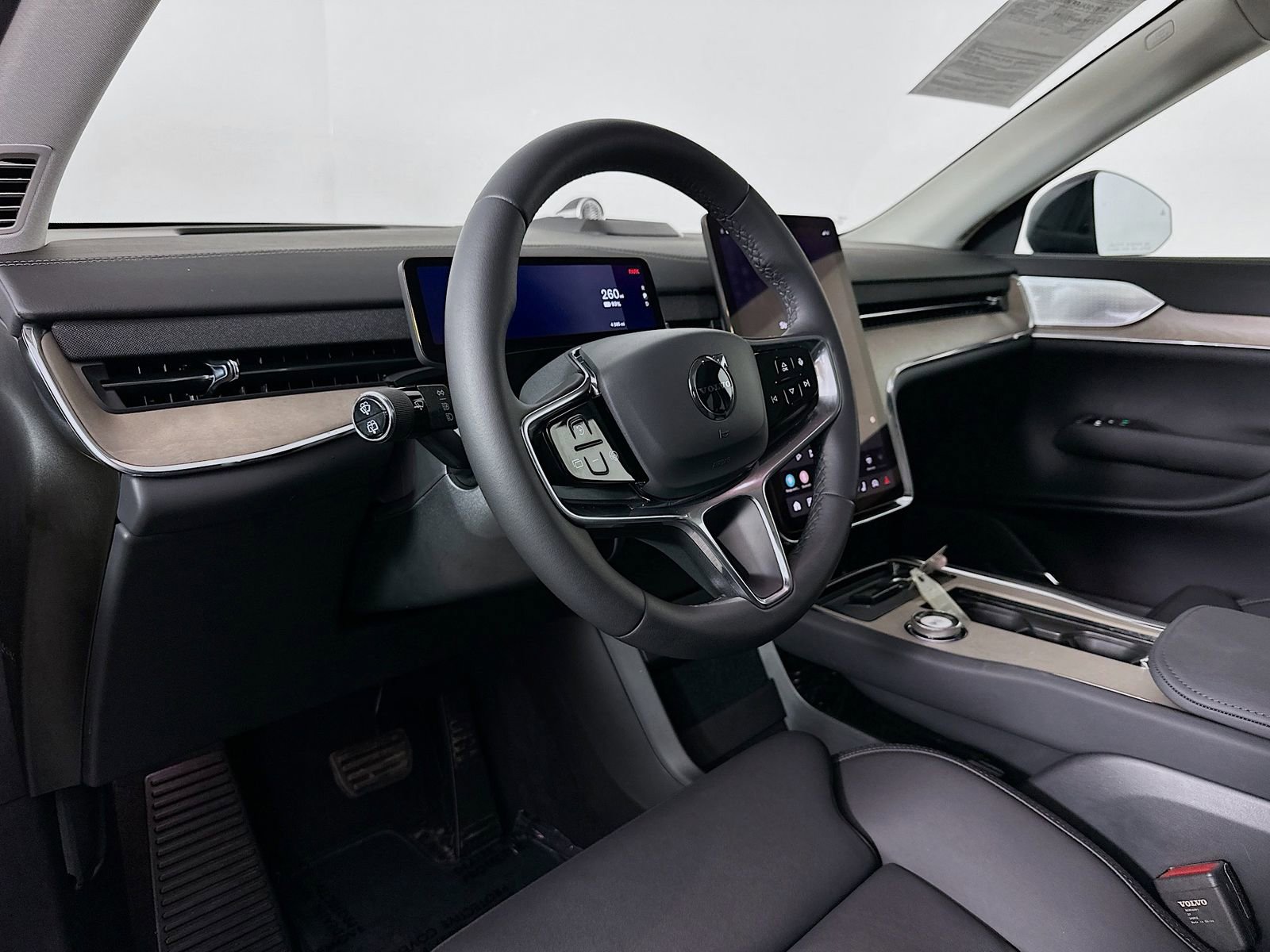 Used 2025 Volvo EX90 Ultra AWD/4WD image 9