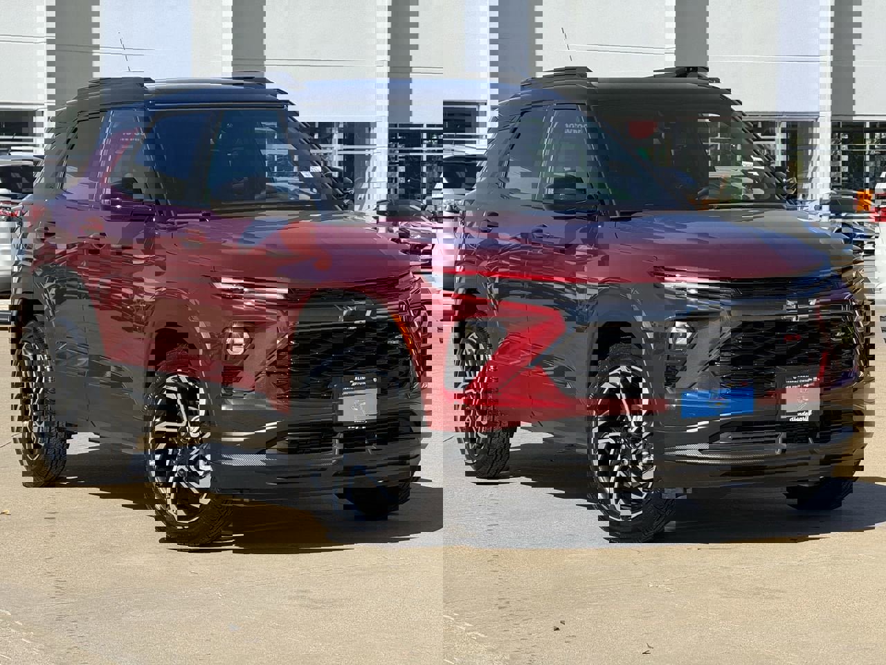 Used 2025 Chevrolet TrailBlazer RS w/ Driver Confidence Package image 2