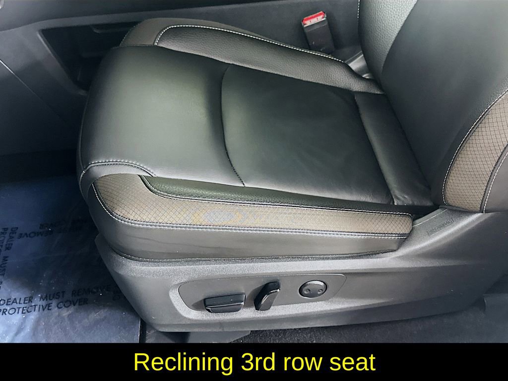 Used 2025 Nissan Pathfinder SL w/ Cargo Package image 27