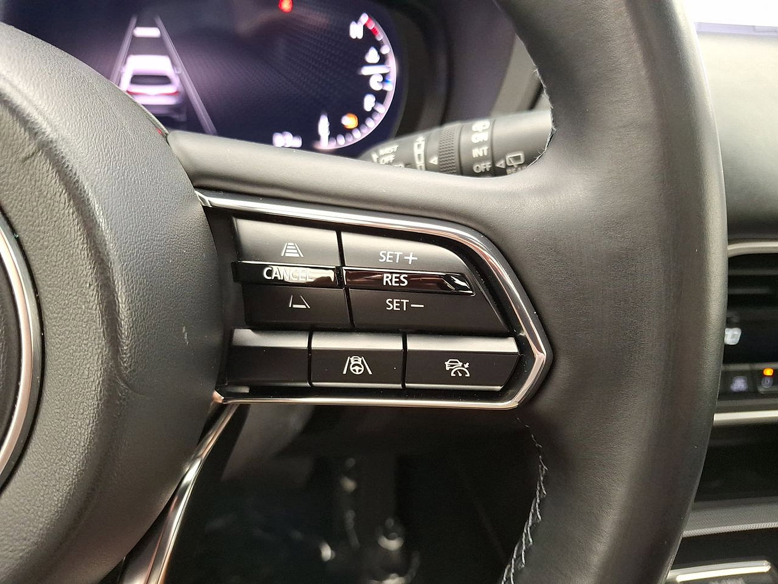 Used 2024 MAZDA CX-90 3.3 Turbo S w/ Premium Package image 18