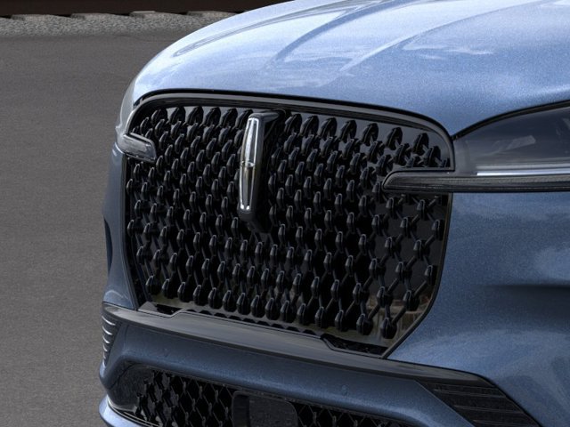 New 2026 Lincoln Aviator 2WD w/ Jet Appearance Package image 17