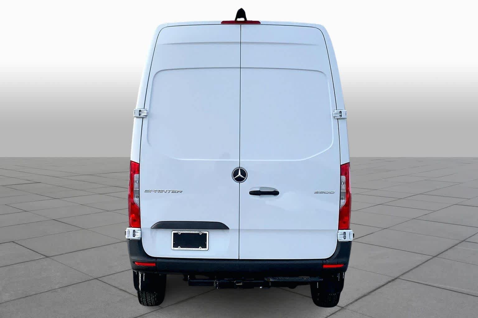 New 2026 Mercedes-Benz Sprinter 2500 image 4