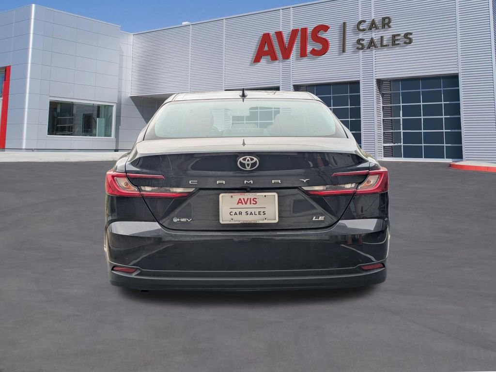 Used 2025 Toyota Camry LE FWD image 7