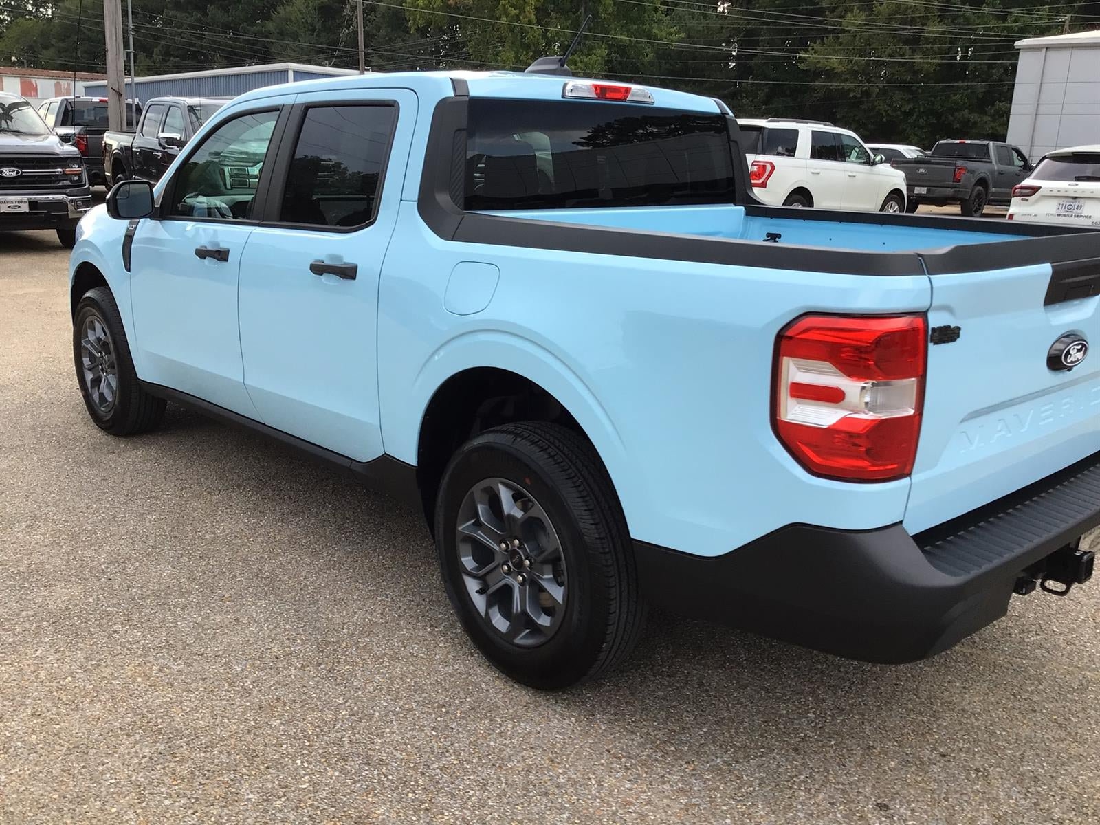 New 2026 Ford Maverick XLT w/ XLT Luxury Package FWD image 15