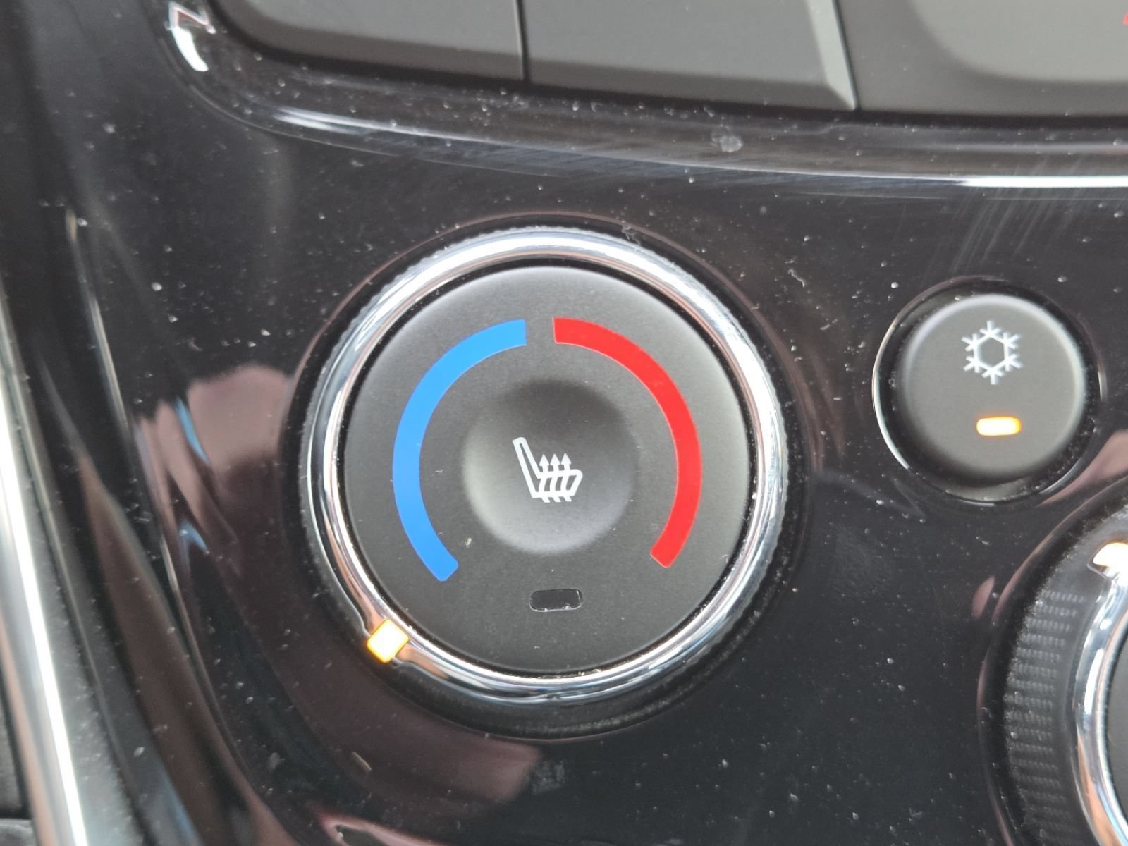 Used 2019 Chevrolet Trax Premier FWD image 5