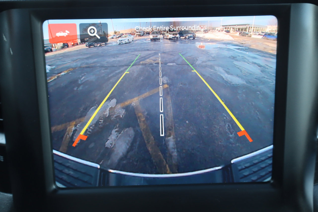 Used 2024 RAM 3500 Big Horn image 13