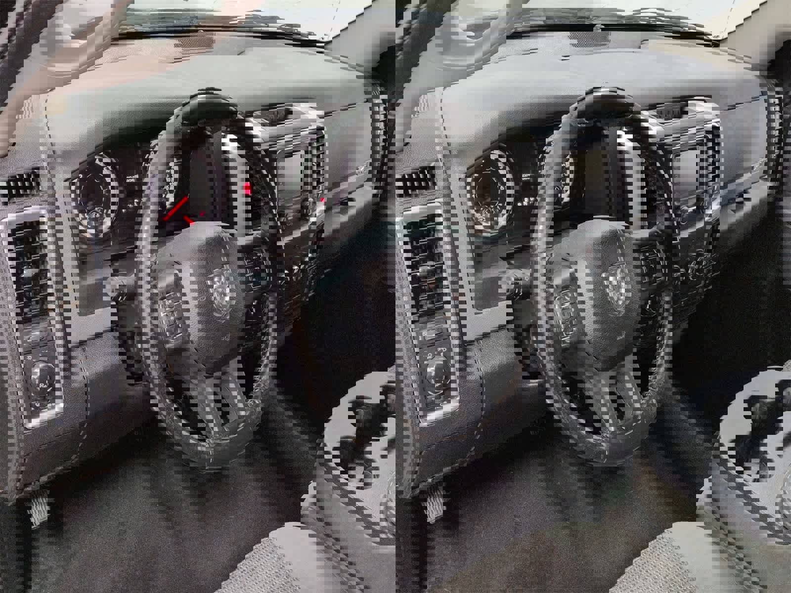 Used 2016 RAM 1500 Big Horn image 10