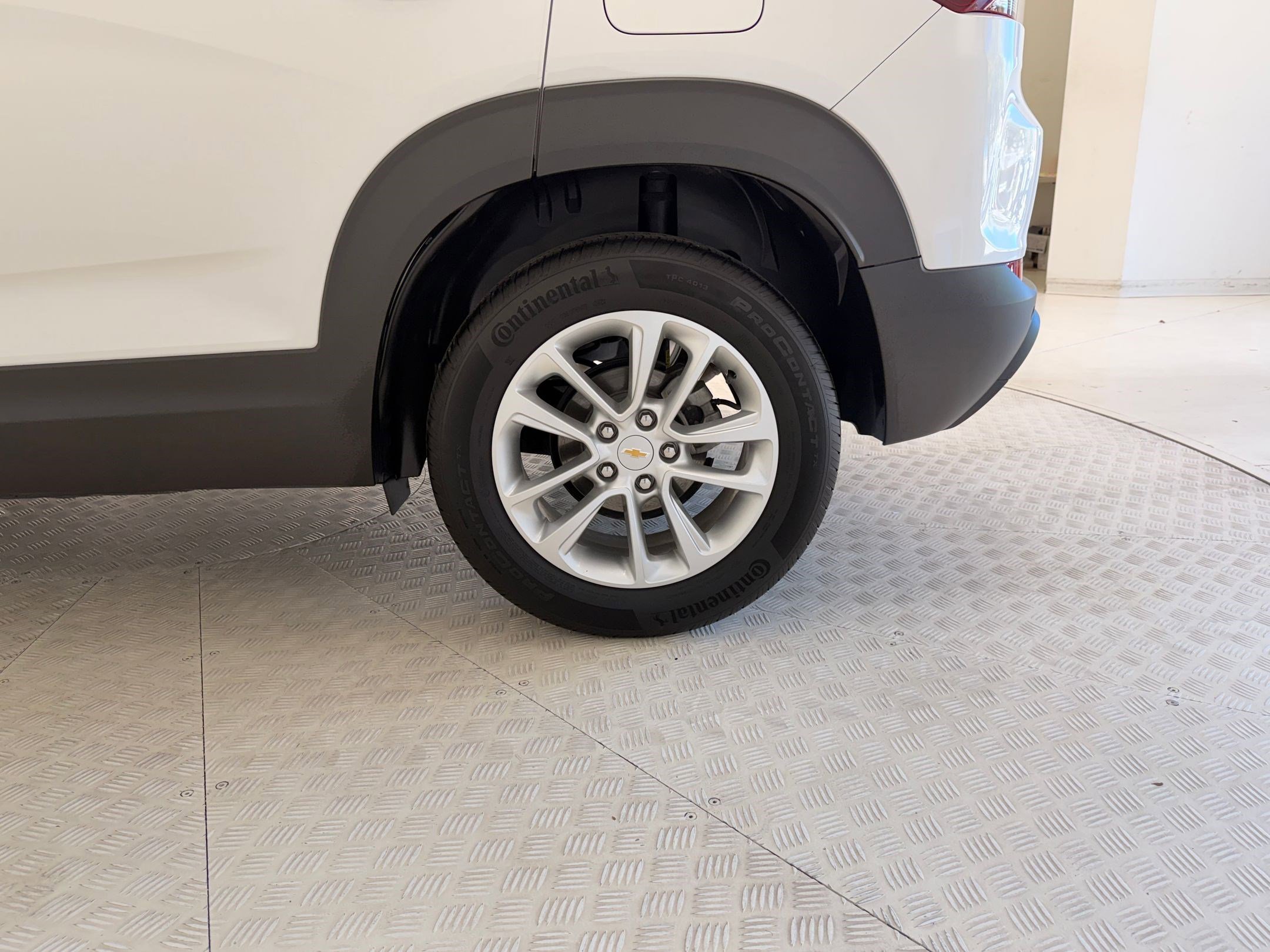 Used 2024 Chevrolet TrailBlazer LS w/ LS Convenience Package image 12