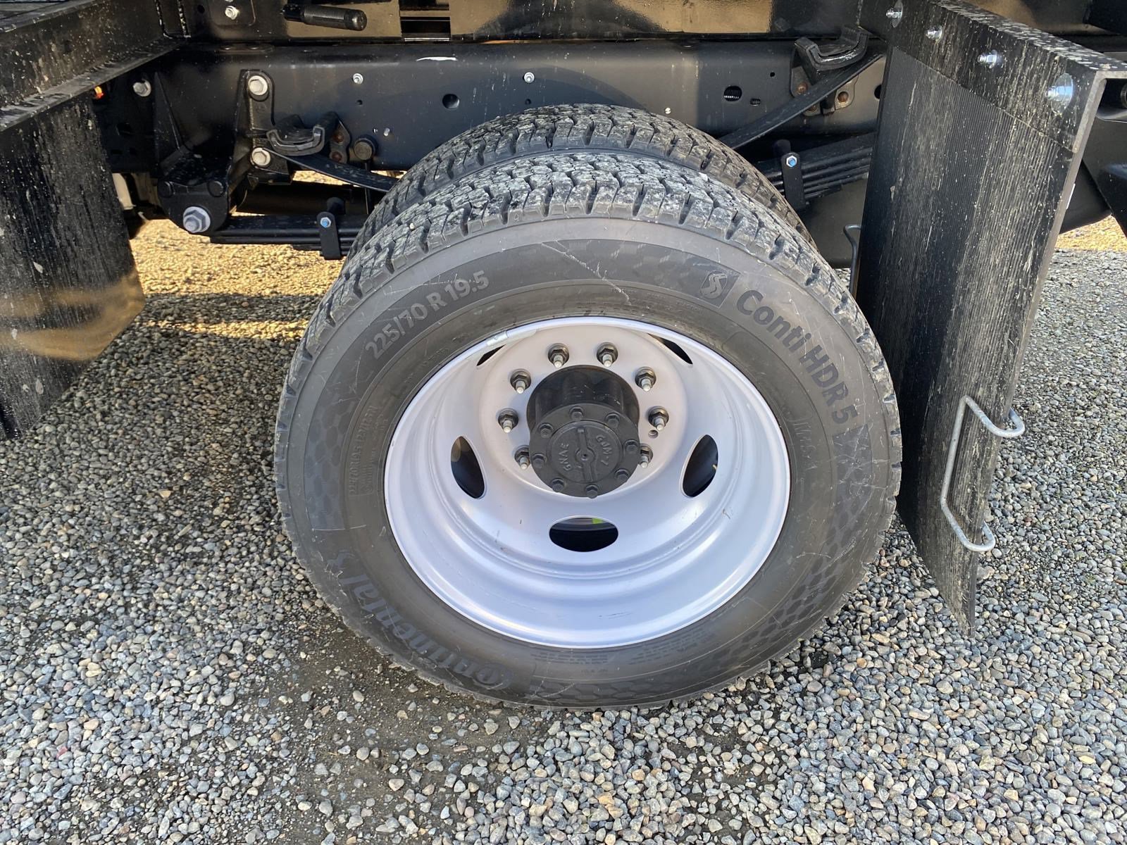 New 2024 Ford F550 4x4 Regular Cab Super Duty image 20