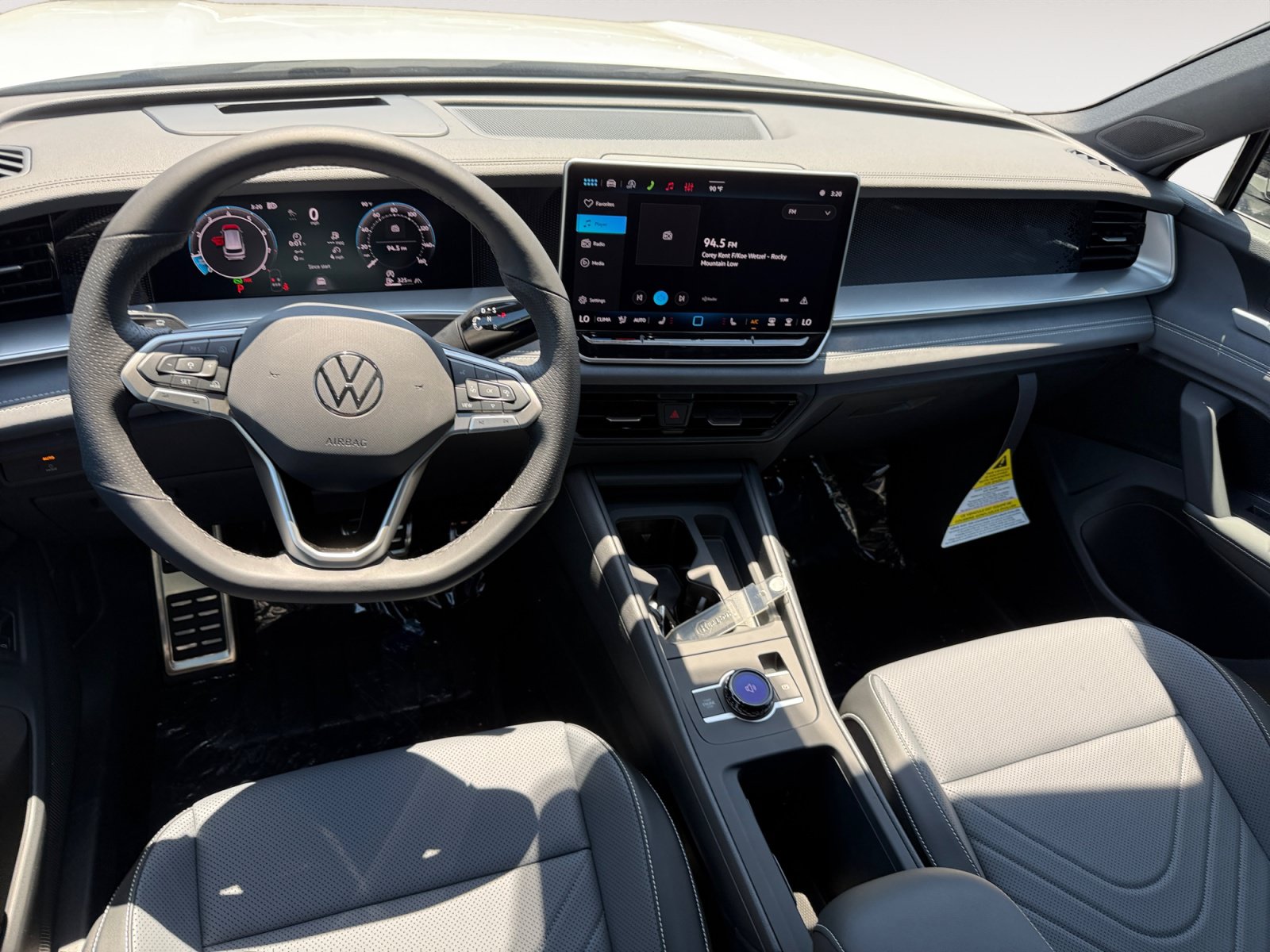 New 2026 Volkswagen Tiguan SE R-Line AWD/4WD image 15
