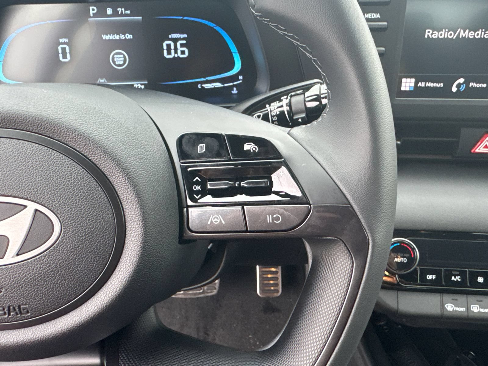 New 2026 Hyundai Elantra Sport FWD image 27