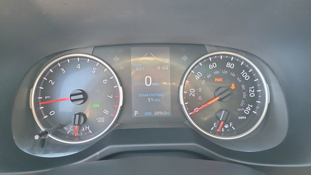 Certified 2021 Toyota RAV4 XLE w/ Convenience Package FWD image 23