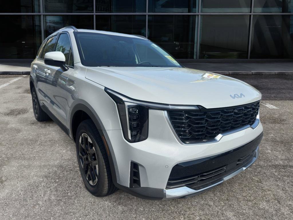 New 2026 Kia Sorento S image 3