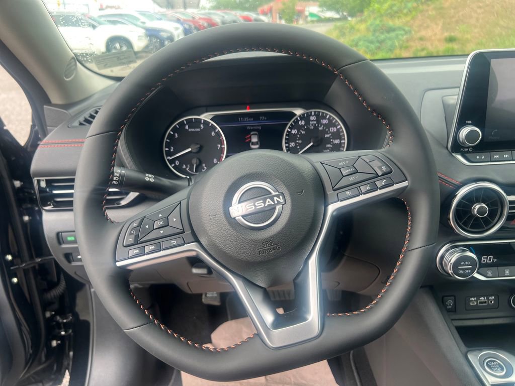 New 2025 Nissan Sentra SR image 15