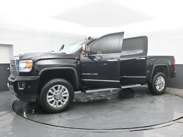 Used 2019 GMC Sierra 3500 Denali w/ Duramax Plus Package AWD/4WD image 52