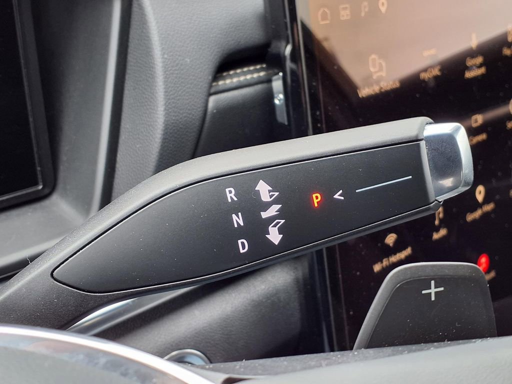 Used 2026 GMC Terrain Elevation image 16