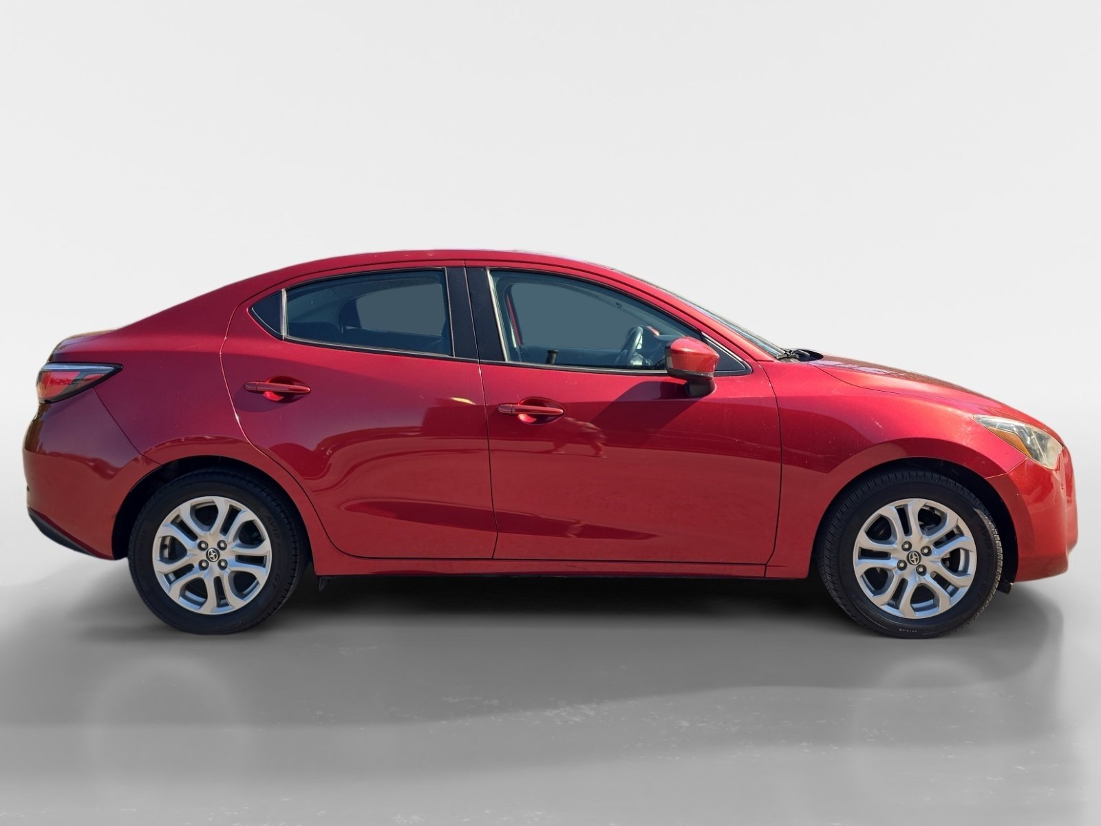 Used 2016 Scion iA FWD image 6