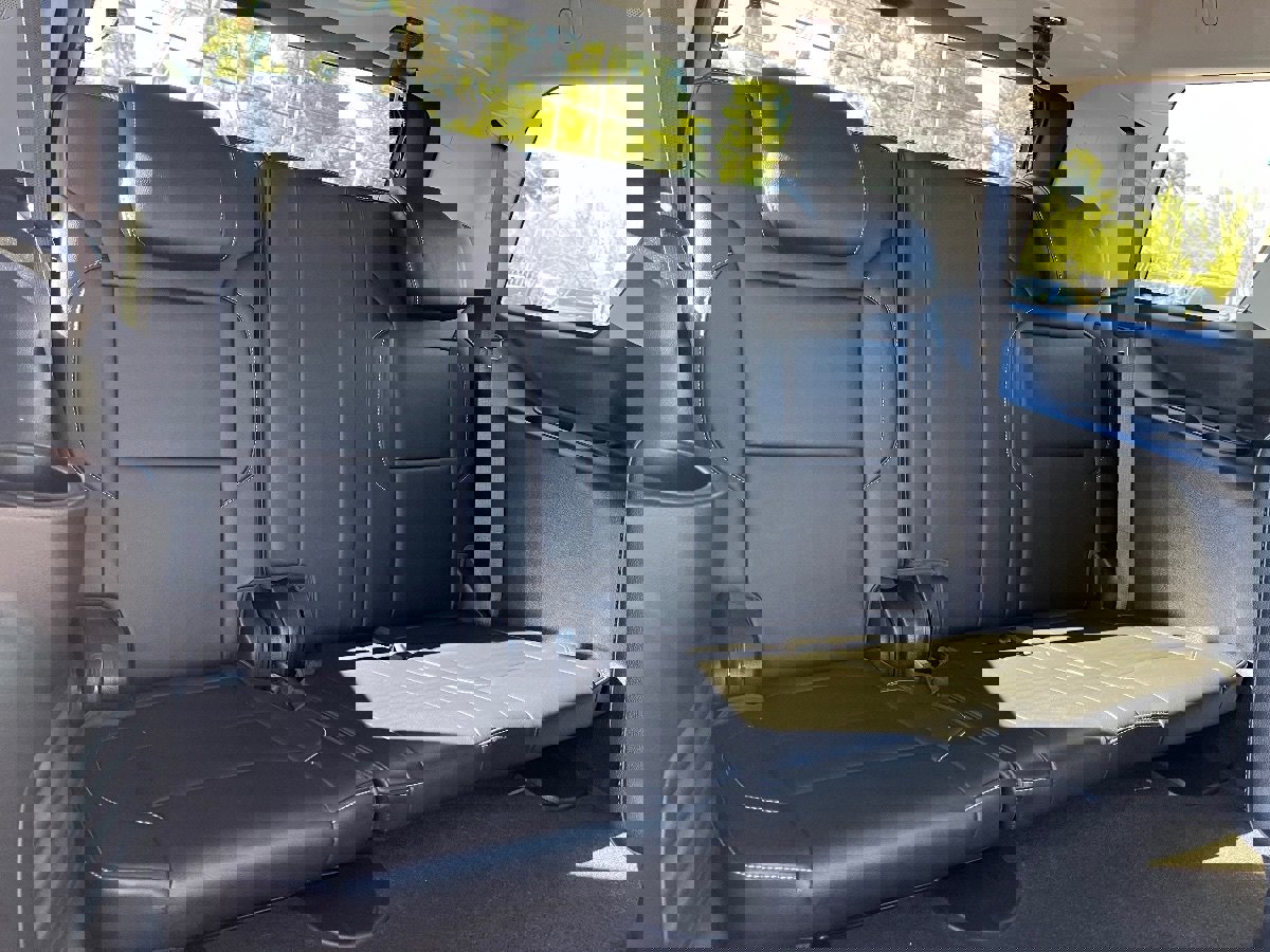 Used 2018 Chevrolet Tahoe LT image 36