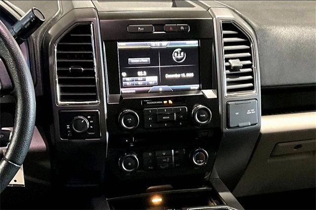 Used 2015 Ford F150 XLT w/ Equipment Group 302A Luxury image 6