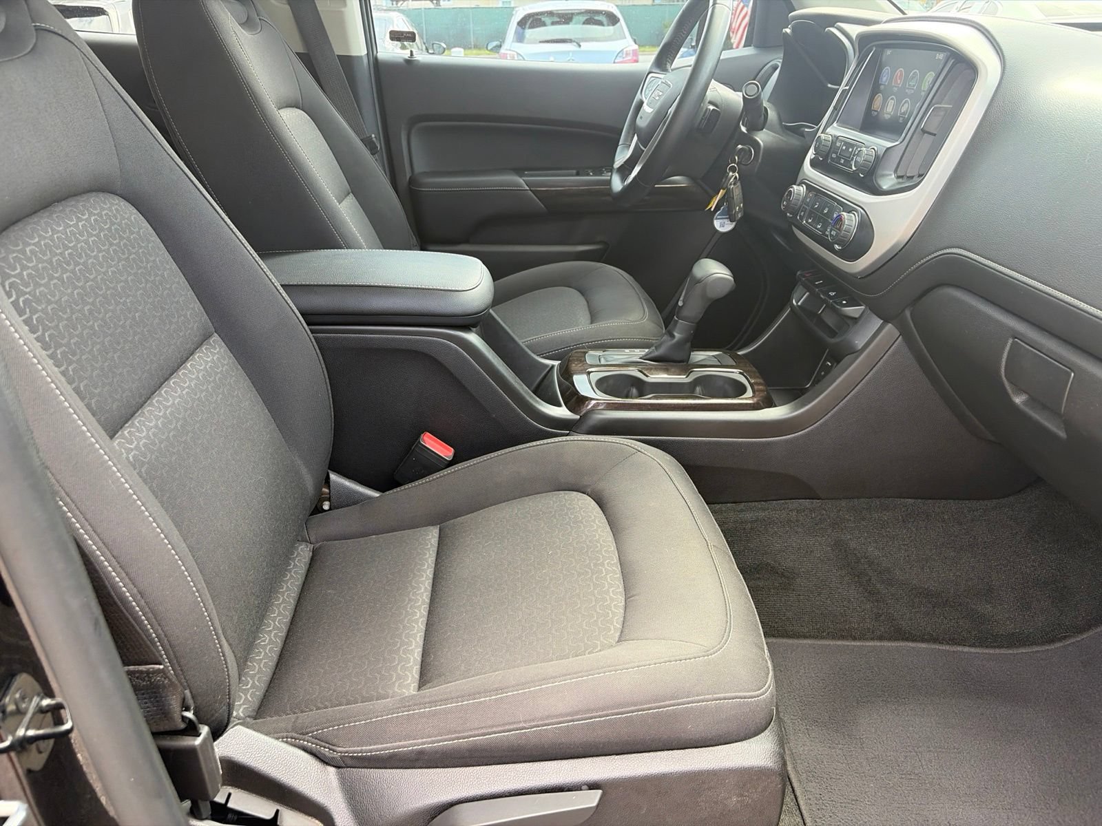 Used 2016 GMC Canyon SLE w/ SLE Convenience Package RWD image 18