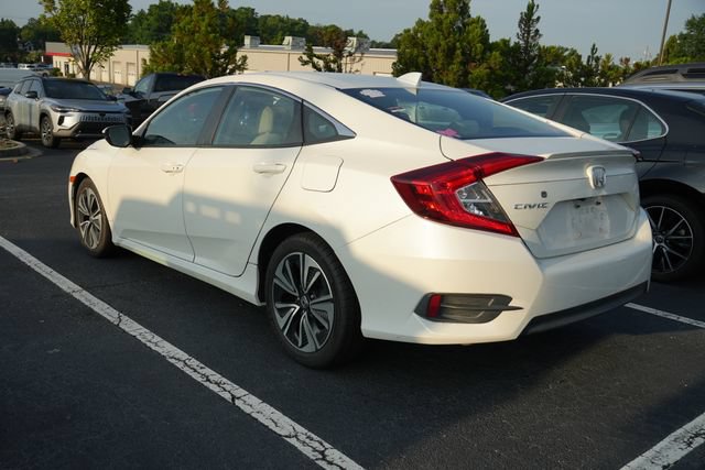 Used 2017 Honda Civic EX-T image 5