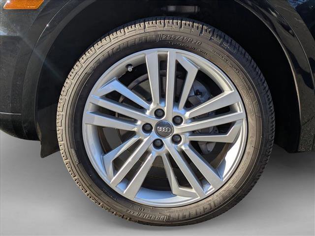 Used 2019 Audi Q5 2.0T Premium Plus w/ Premium Plus Package image 8