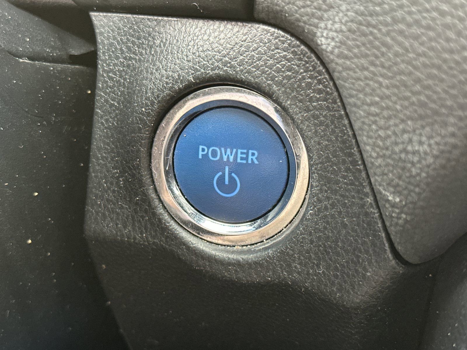 Used 2021 Toyota RAV4 Limited image 22