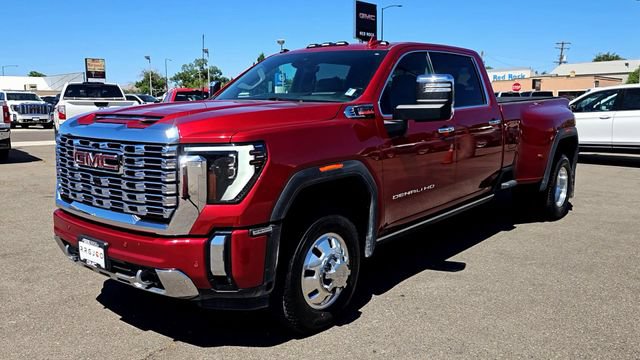 Used 2024 GMC Sierra 3500 Denali w/ Denali Reserve Package AWD/4WD image 5