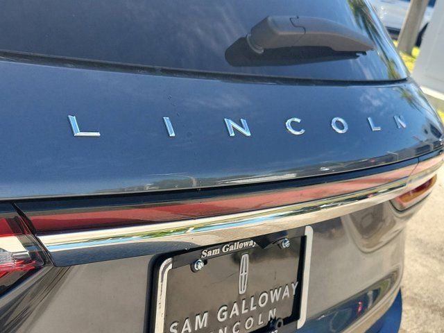 Certified 2023 Lincoln Corsair FWD w/ Equipment Group 101A image 11