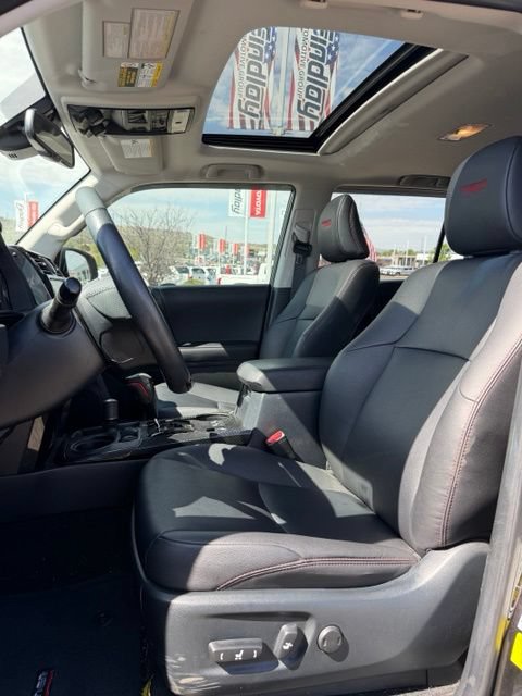 Certified 2023 Toyota 4Runner TRD Off-Road Premium w/ Moonroof Package AWD/4WD image 16