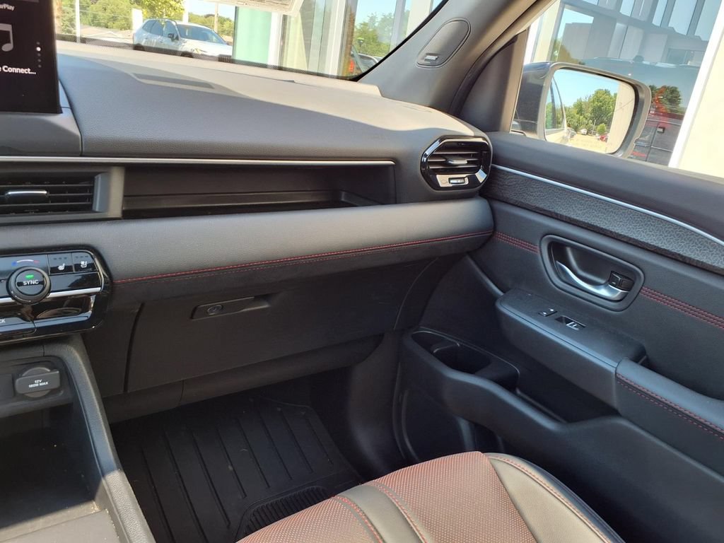 Used 2026 Honda Pilot Black Edition image 18