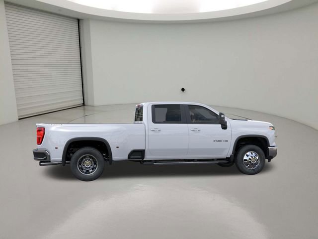 New 2026 Chevrolet Silverado 3500 LT w/ All Star Edition image 5