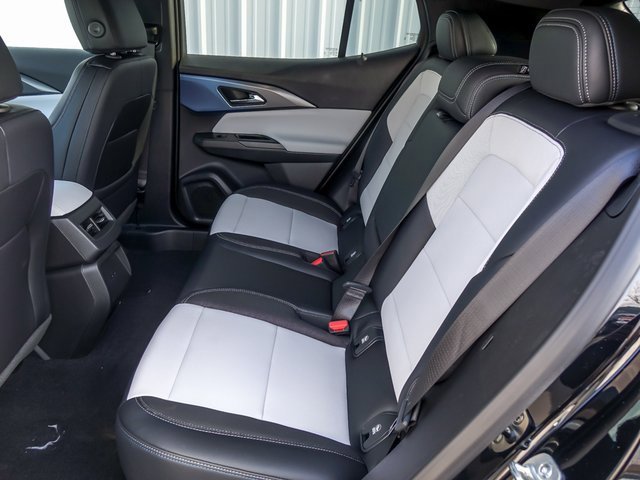 New 2026 Chevrolet Equinox EV LT image 16