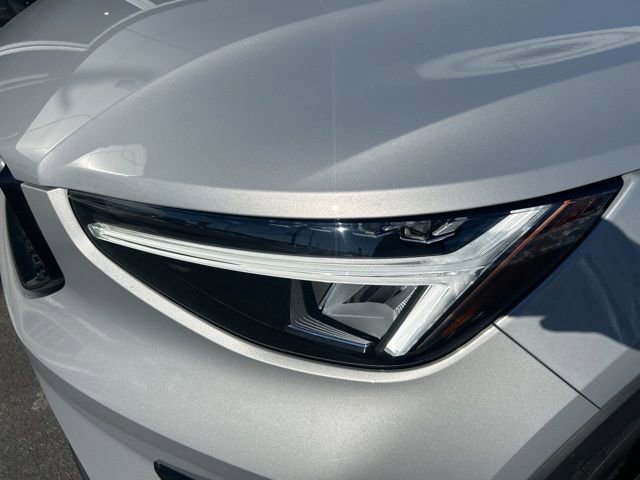 Certified 2025 Volvo XC40 B5 Plus image 7