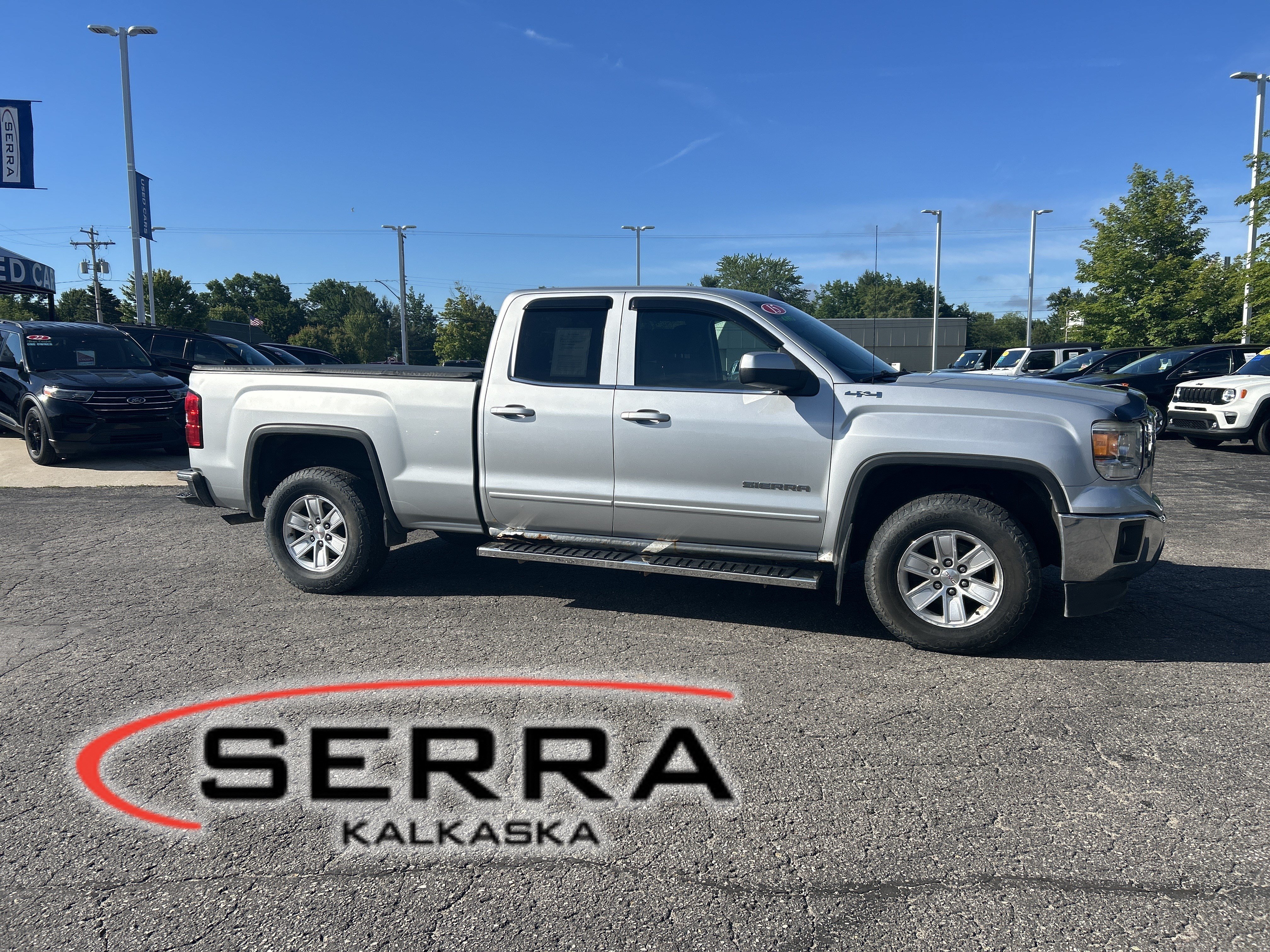 Used 2015 GMC Sierra 1500 SLE w/ SLE Value Package AWD/4WD image 1