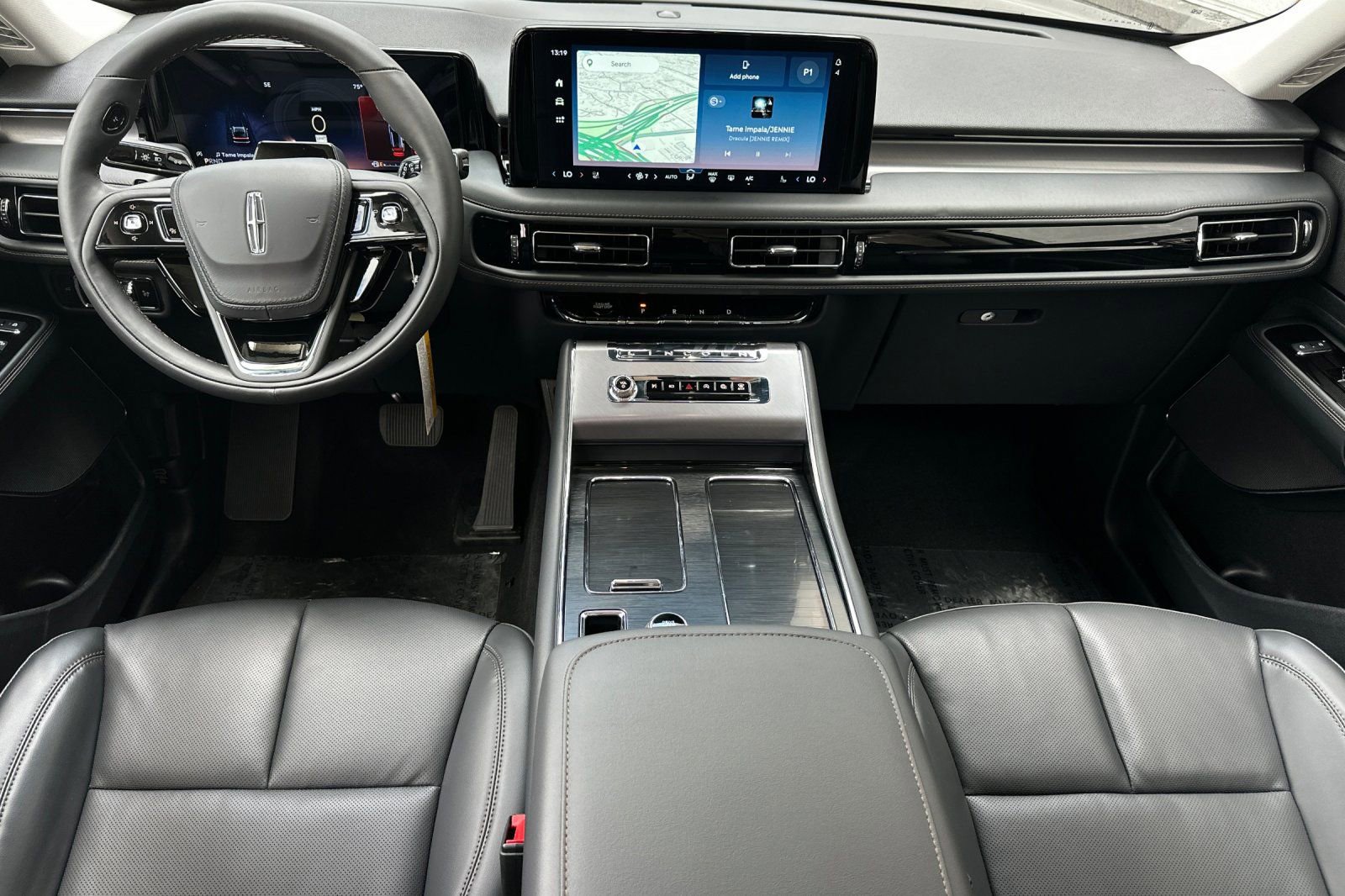 New 2026 Lincoln Aviator 2WD w/ Jet Appearance Package image 12