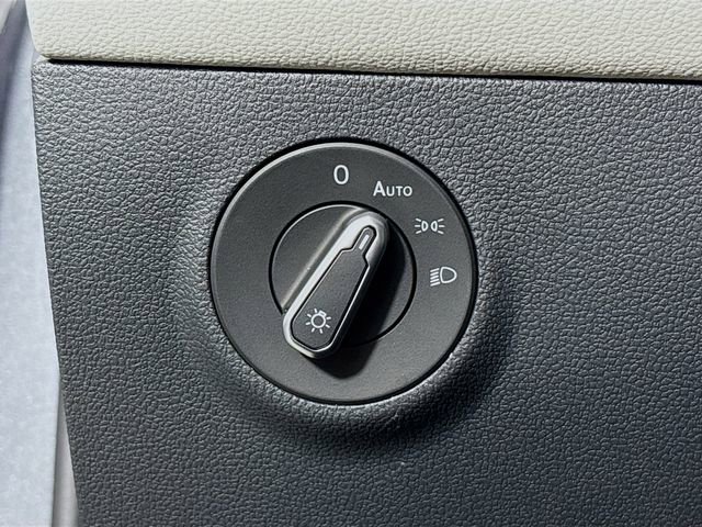 New 2026 Volkswagen Taos SEL AWD/4WD image 10