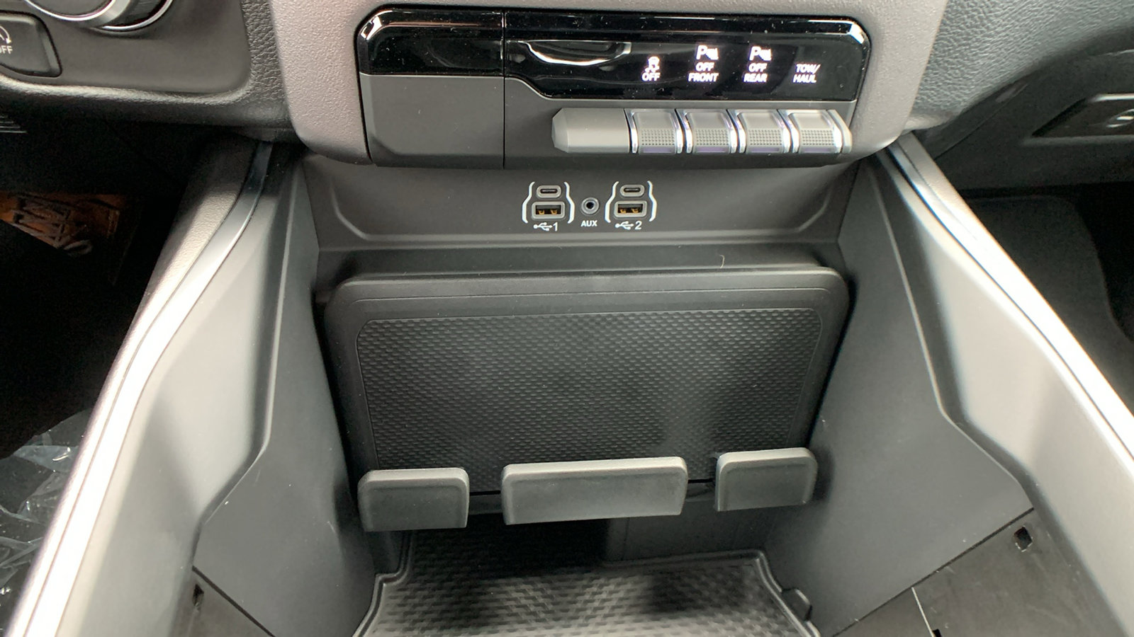 New 2026 RAM 1500 Express image 21