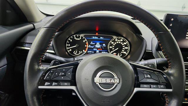 Certified 2023 Nissan Altima 2.5 SR w/ SR Premium Package image 16