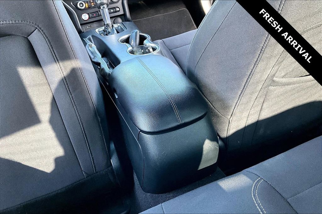 Used 2021 Ford Mustang GT RWD image 10