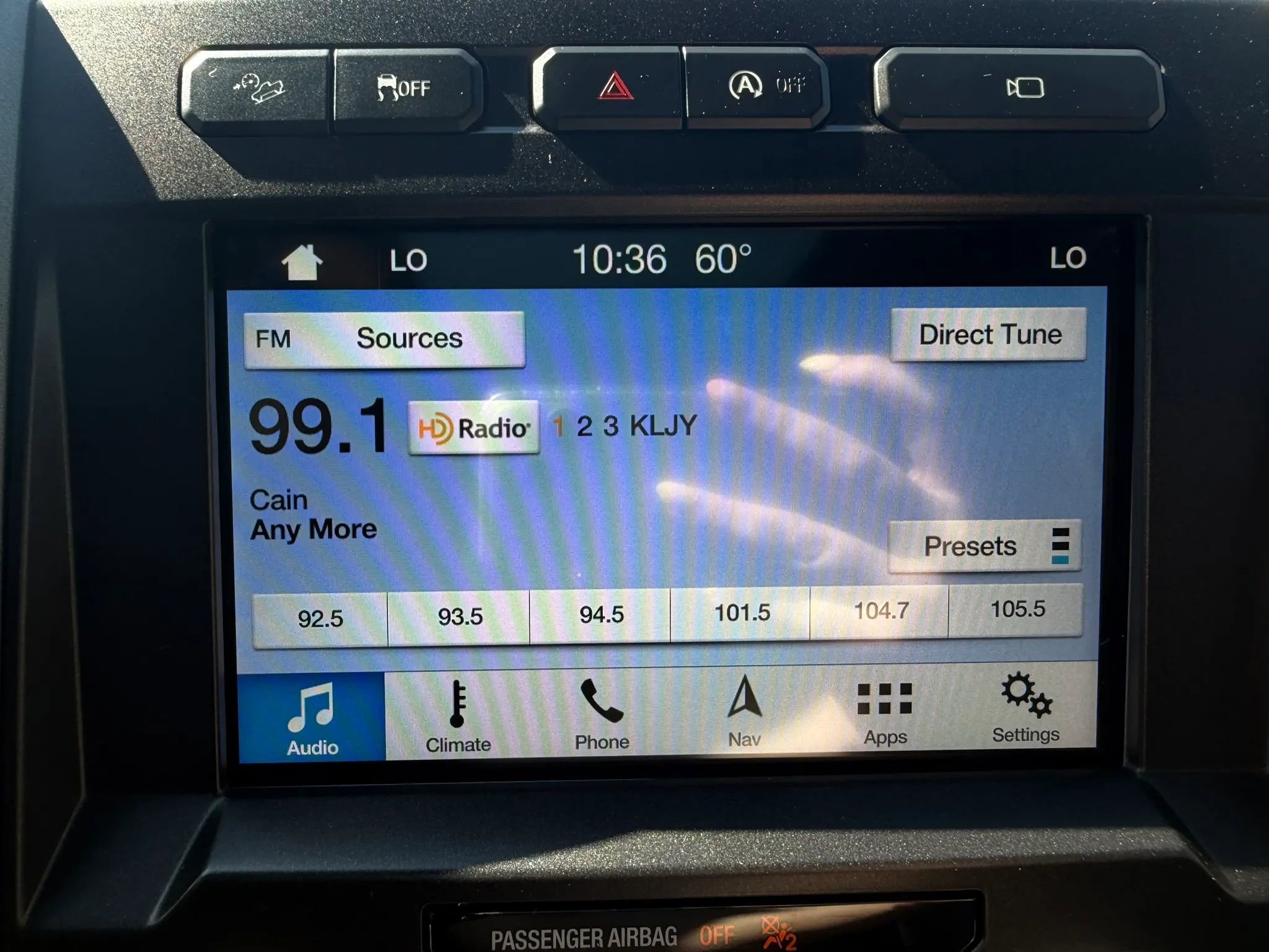 Used 2017 Ford F150 Raptor w/ Equipment Group 802A Luxury image 26