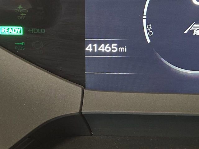 Used 2024 Toyota Prius LE image 15