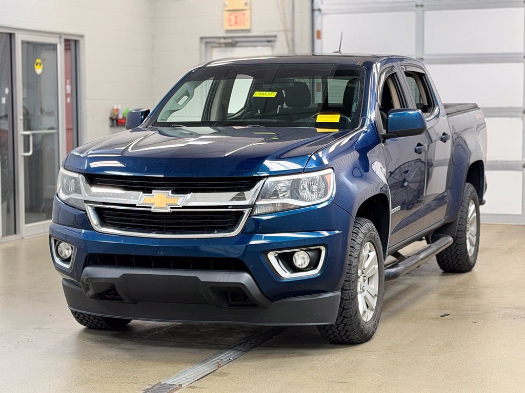 Used 2020 Chevrolet Colorado LT w/ LT Convenience Package AWD/4WD image 3
